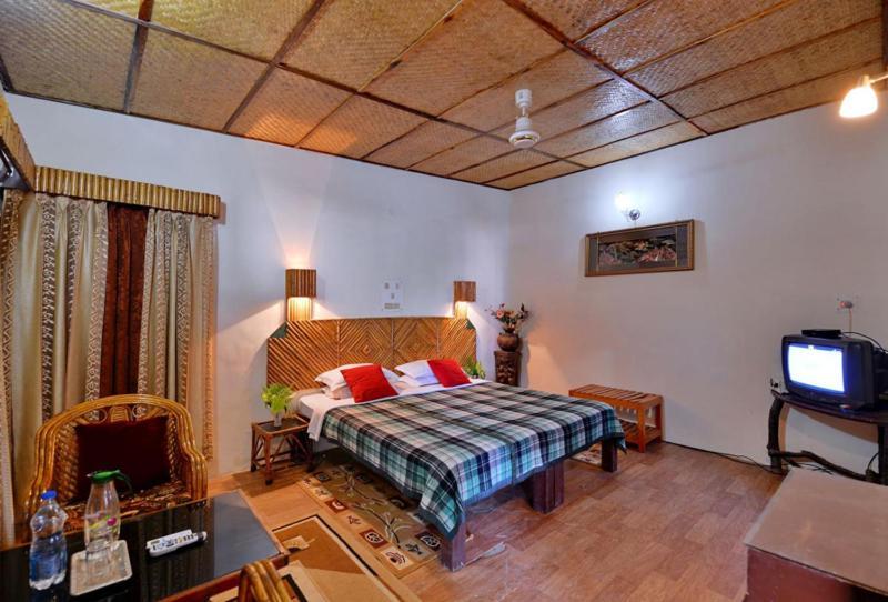 Golbro Tiger View Resort Tāla Buitenkant foto